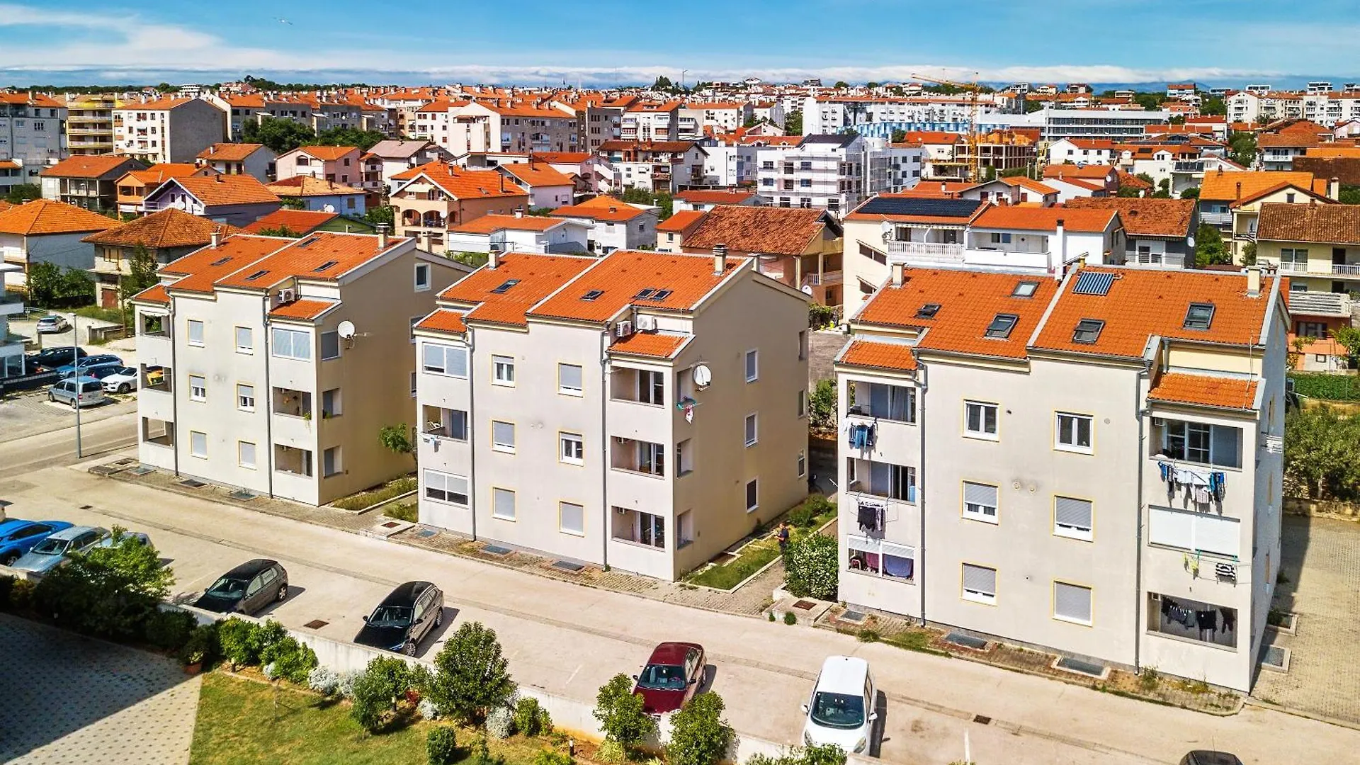 Duplex Apartment In Peaceful Area - زادار