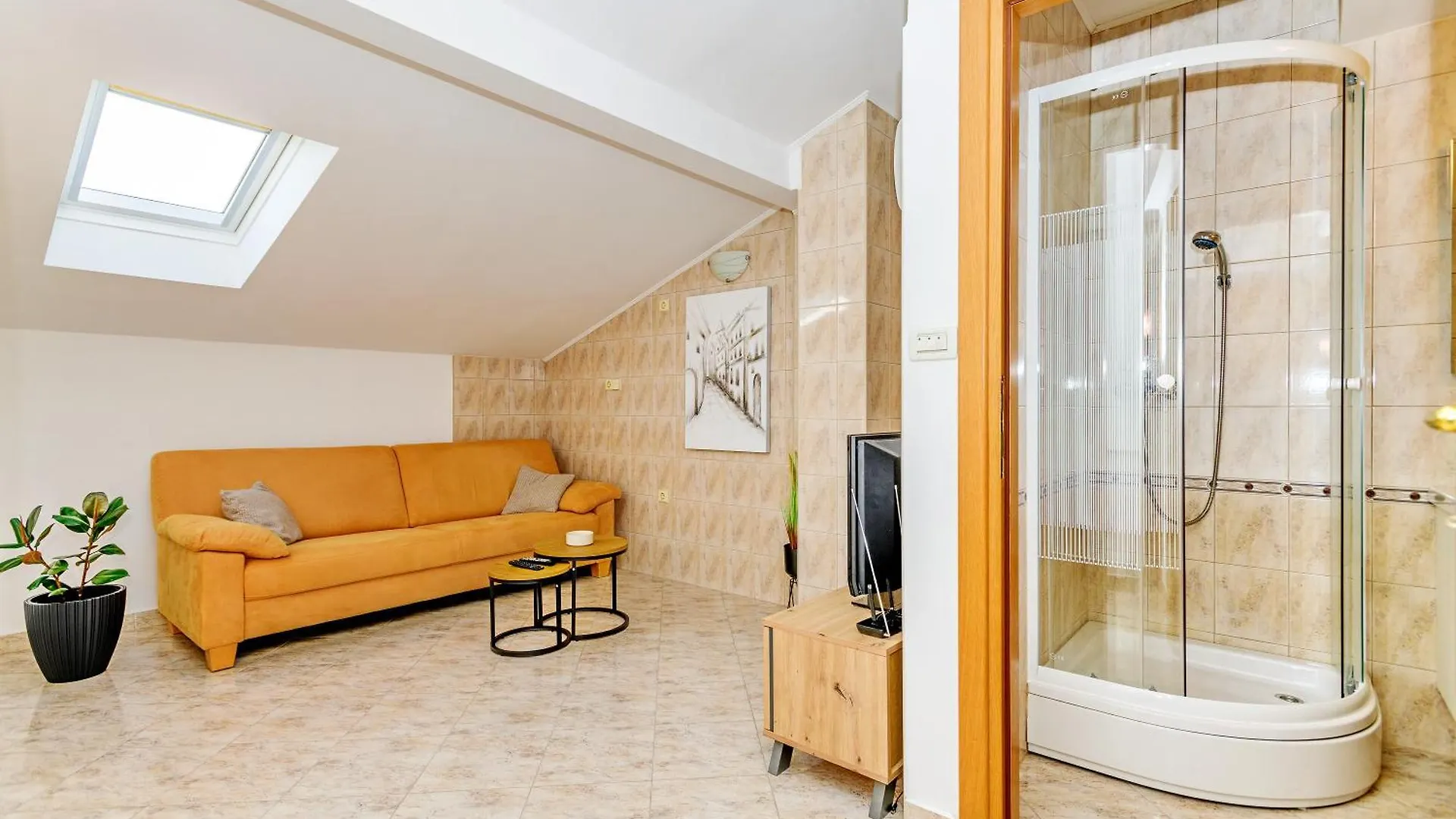 Duplex Apartment In Peaceful Area - زادار 0*,  كرواتيا